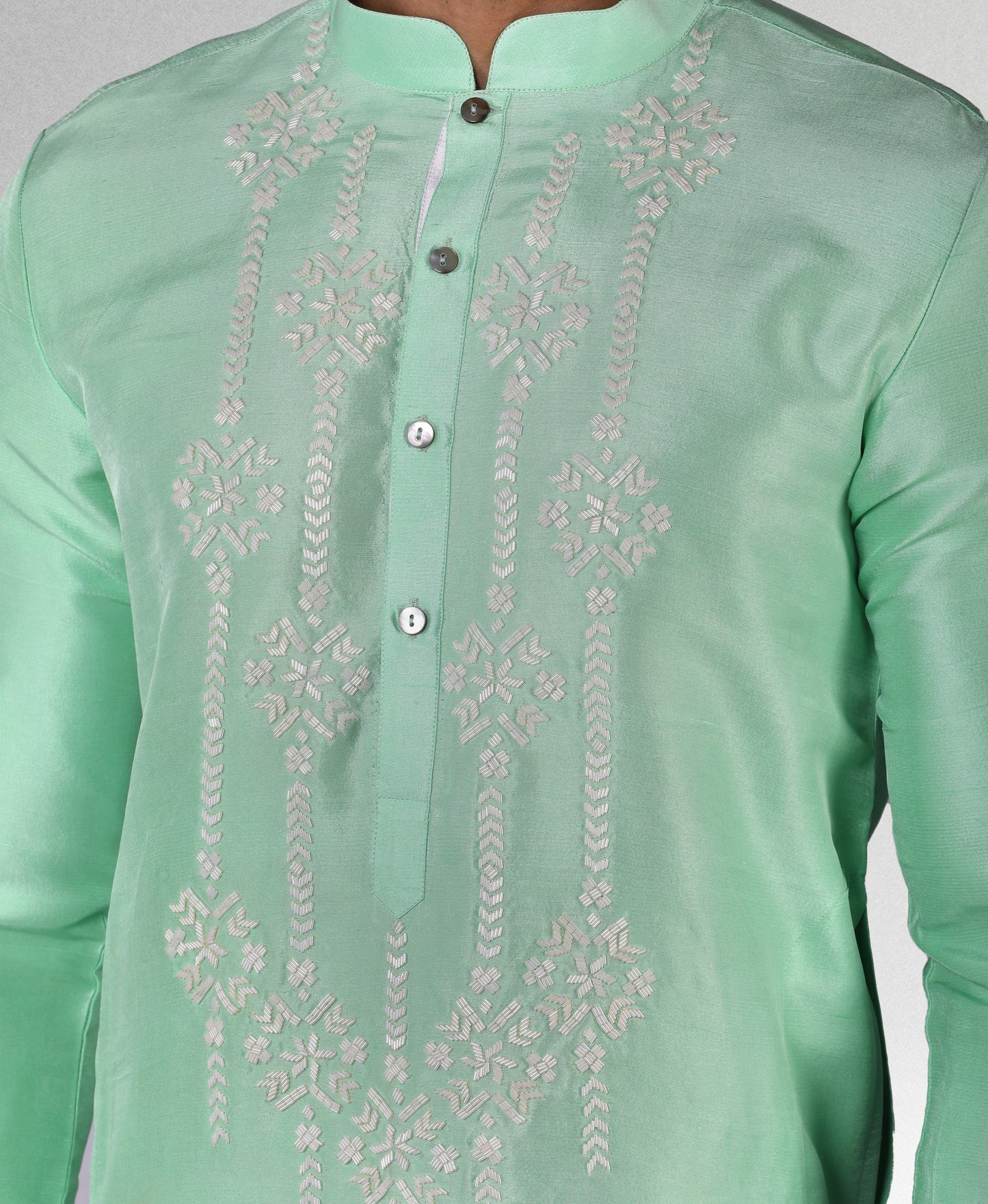 Embroidered kurta