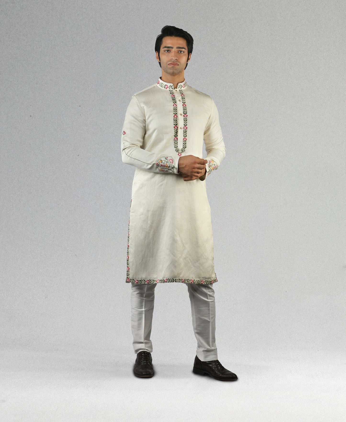 Cream embroidered kurta