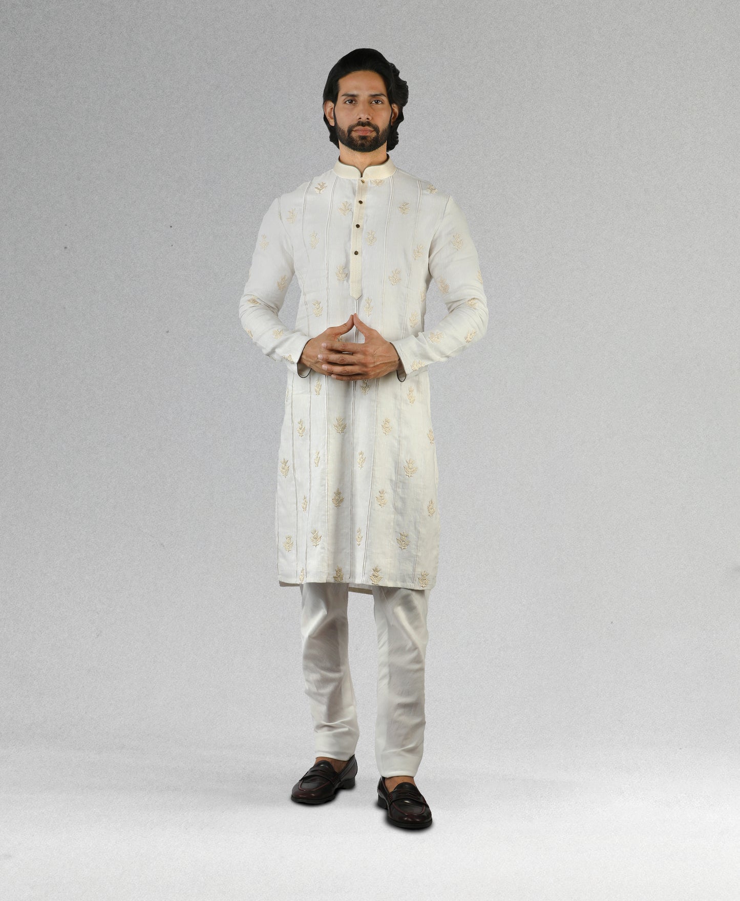 Off-White Textured Kurta with Subtle Embroidery